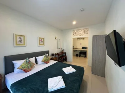Deluxe-King-Studio — Pupa Rooms
